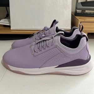 Clove Nursing Shoes - Size 10 Lavender